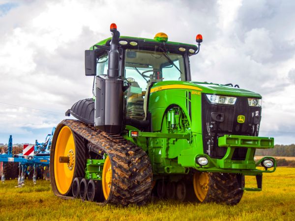 4. Elastic drive shaft coupling connector application on agriculture machinery